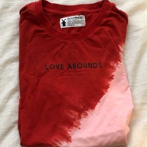 Dutch Bros size S shirt